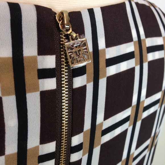 New Anne Klein Pleated Front Top - Picture 5 of 8